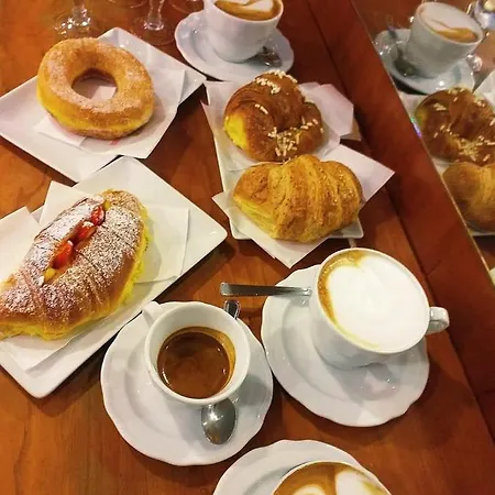 Attico Di Via D'azeglio 2* 볼로냐
