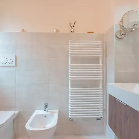 B&B Attico Di Via D'azeglio 볼로냐