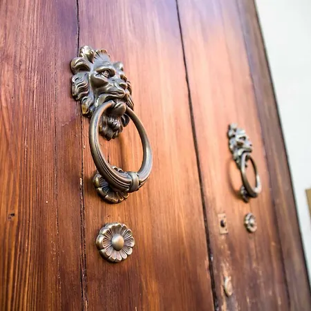 Attico Di Via D'azeglio B&B